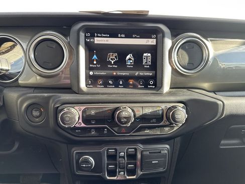 Used 2023 Jeep Wrangler Sahara image 14