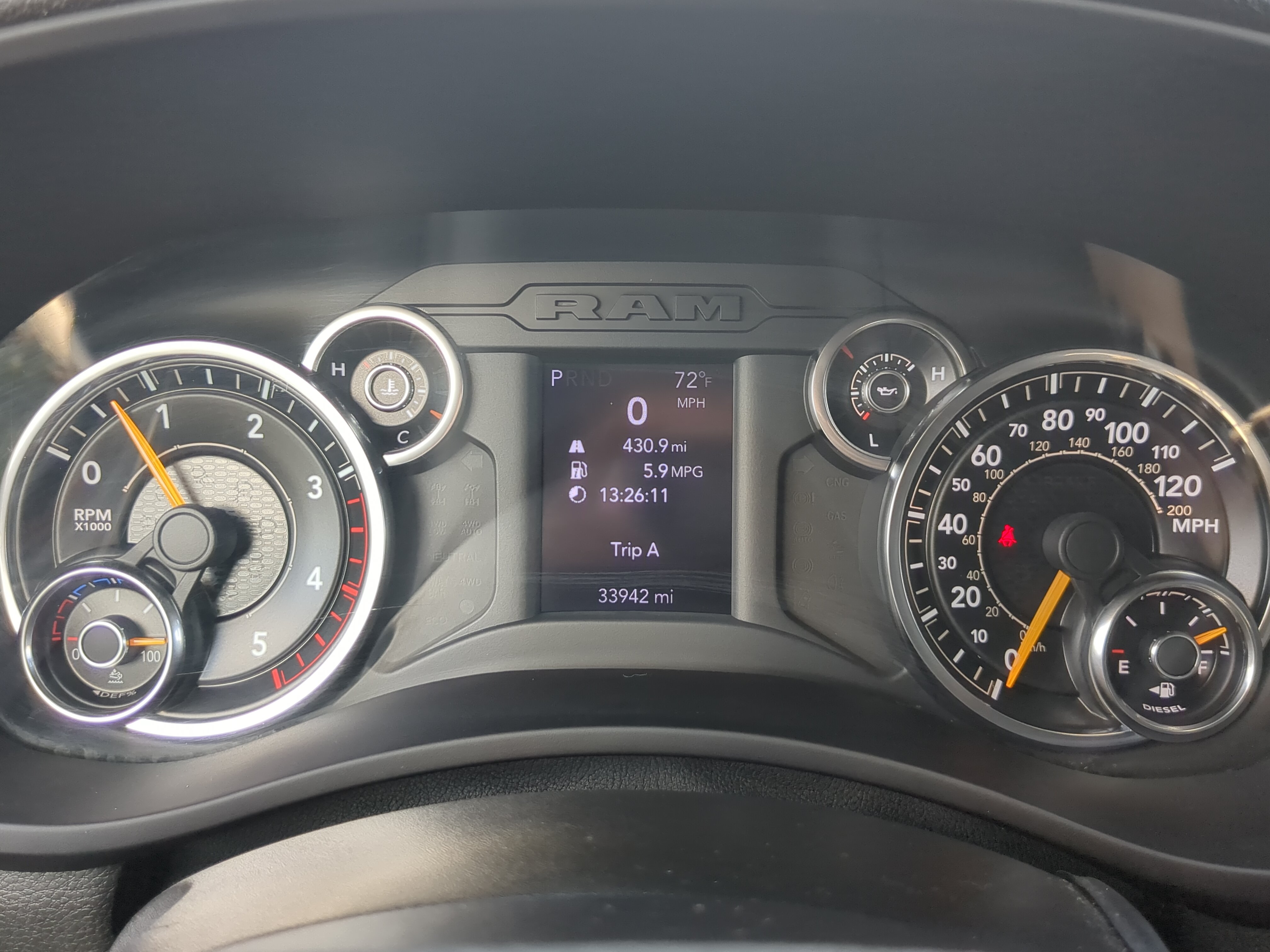 Used 2022 RAM 5500 Tradesman w/ Chrome Appearance Group RWD image 22
