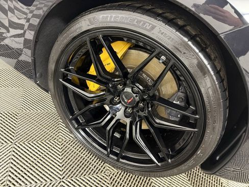 Used 2024 Chevrolet Corvette Z06 w/ Stealth Interior Trim Package image 11