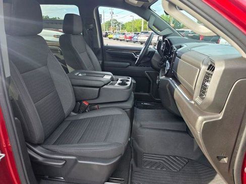 Used 2023 Chevrolet Silverado 1500 RST AWD/4WD image 16