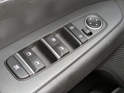Certified 2023 Kia Forte LXS FWD image 15