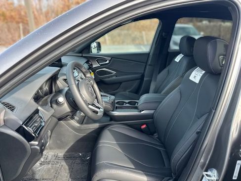 New 2026 Acura RDX SH-AWD image 9