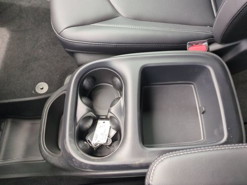 New 2026 Chrysler Pacifica Select FWD image 15
