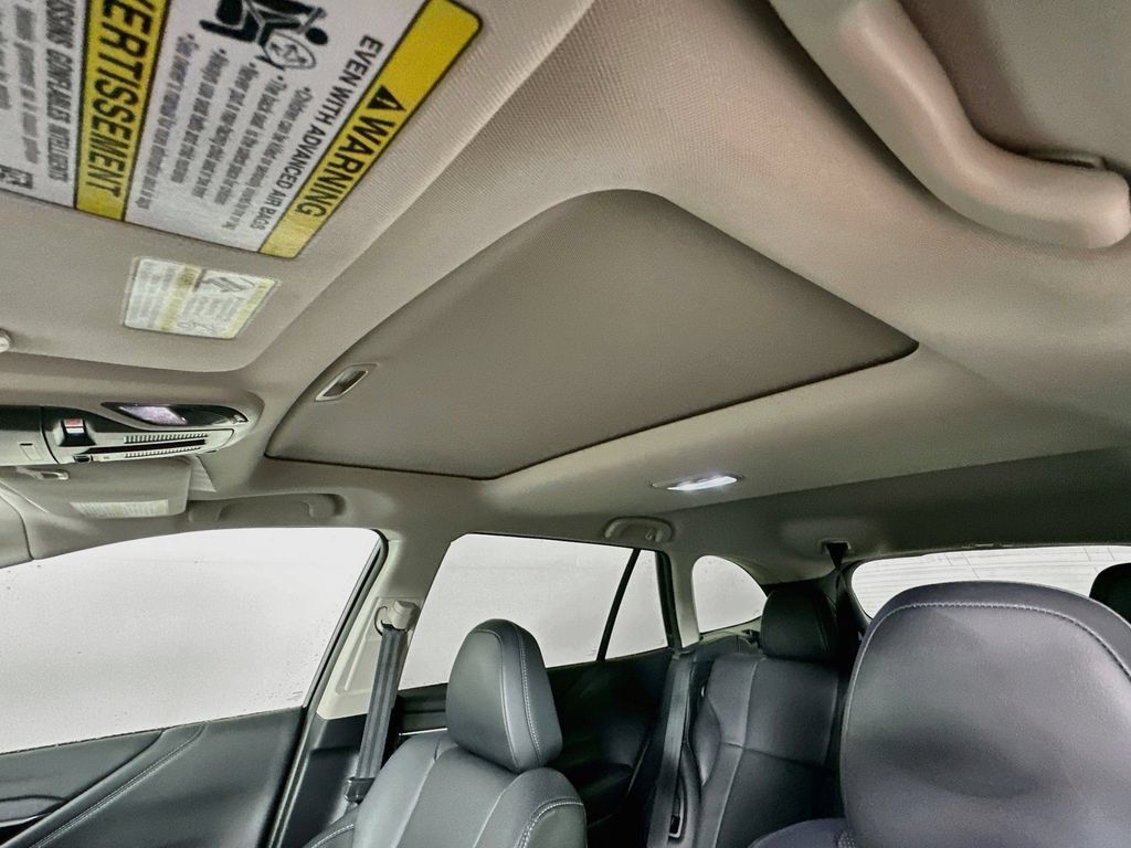 Used 2024 Subaru Outback Limited AWD/4WD image 30