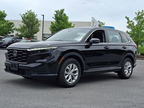 Used 2024 Honda CR-V LX image 5
