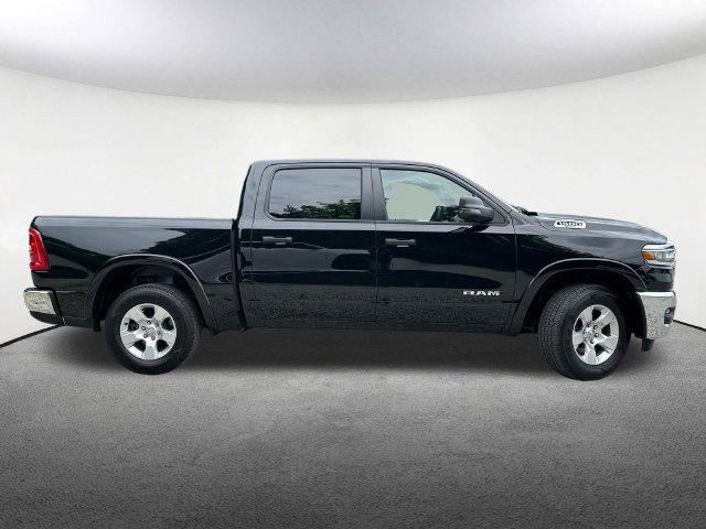 Used 2025 RAM 1500 Big Horn AWD/4WD image 16