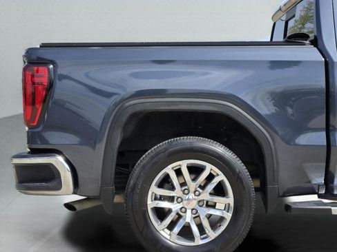 Used 2021 GMC Sierra 1500 SLT image 31