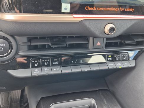 Certified 2026 Toyota Crown XLE image 31