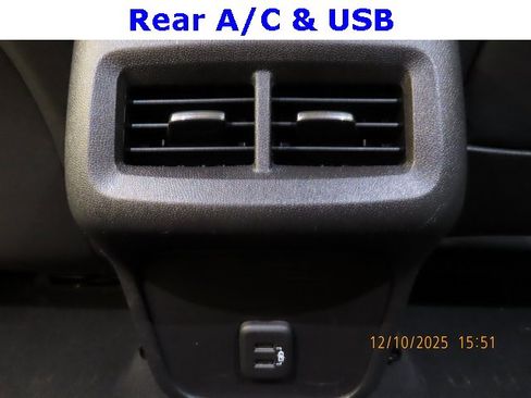 Used 2022 GMC Terrain SLE w/ Driver Convenience Package image 31