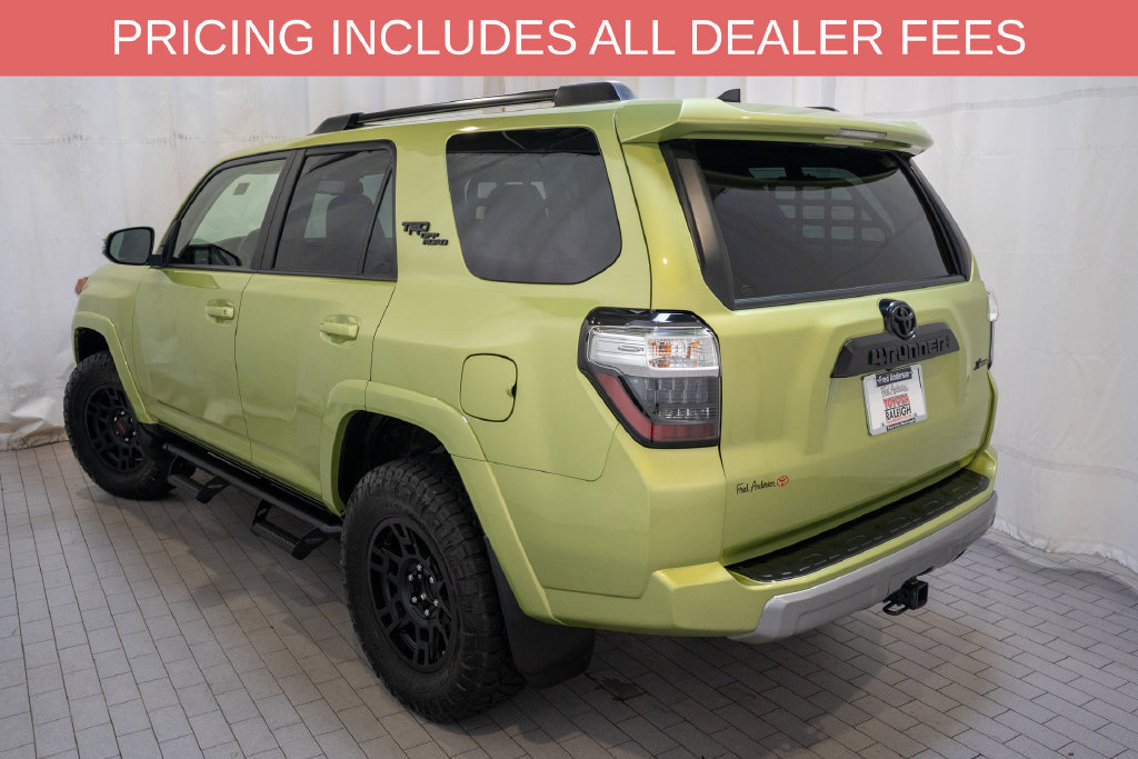 Certified 2023 Toyota 4Runner TRD Off-Road Premium w/ Moonroof Package AWD/4WD image 3