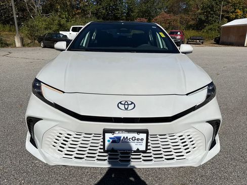 New 2025 Toyota Camry XSE image 8