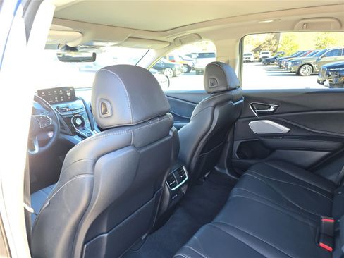 Used 2023 Acura RDX w/ Technology Package image 18