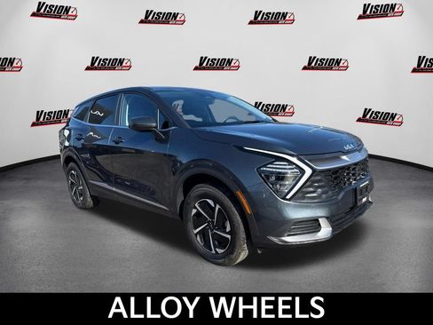 Certified 2025 Kia Sportage LX AWD/4WD image 3