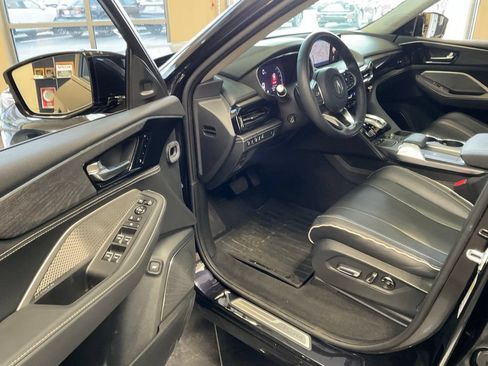 Certified 2023 Acura MDX SH-AWD w/ Advance Package image 11