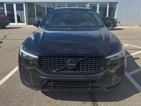 Used 2025 Volvo XC60 B5 Ultra w/ Protection Package Premier AWD/4WD image 2