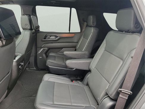 Certified 2025 GMC Yukon Denali w/ Denali Reserve Package image 13