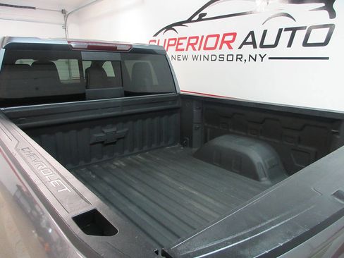 Used 2021 Chevrolet Silverado 1500 RST w/ Convenience Package II AWD/4WD image 27