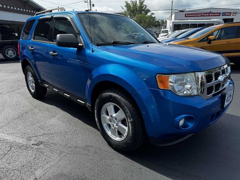Used 2011 Ford Escape XLT FWD image 17