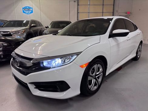 Used 2018 Honda Civic LX image 7