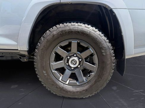 Used 2021 Toyota 4Runner Trail Special Edition AWD/4WD image 29