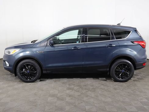 Used 2019 Ford Escape SE FWD image 14