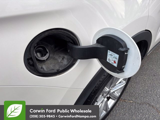 Used 2017 Ford Explorer Limited AWD/4WD image 10