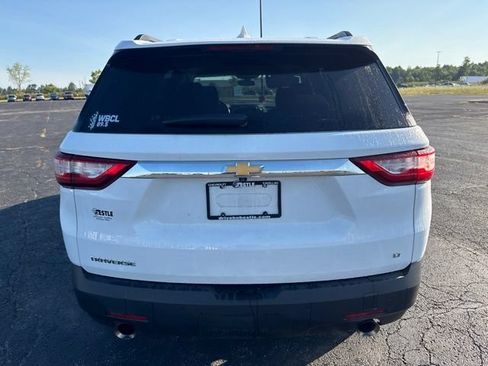 Used 2021 Chevrolet Traverse LT FWD image 5