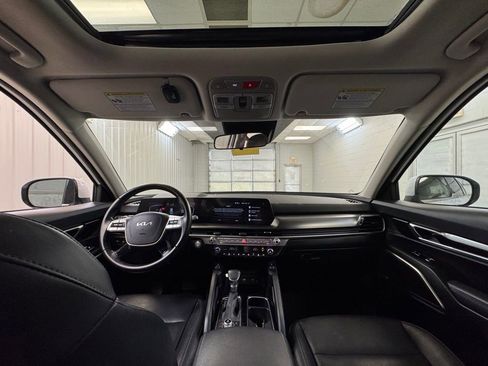 Used 2023 Kia Telluride S w/ S Sunroof Package AWD/4WD image 18