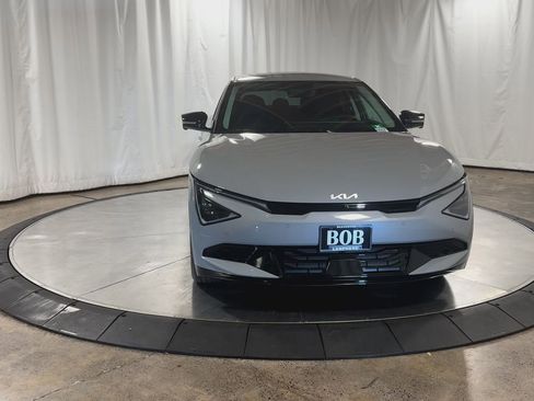 New 2025 Kia EV6 Wind image 5