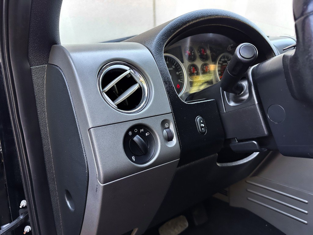 Used 2007 Ford F150 Lariat AWD/4WD image 21