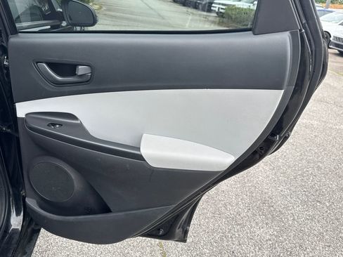 Used 2023 Hyundai Kona SEL FWD image 16