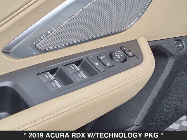 Used 2019 Acura RDX w/ Technology Package AWD/4WD image 11