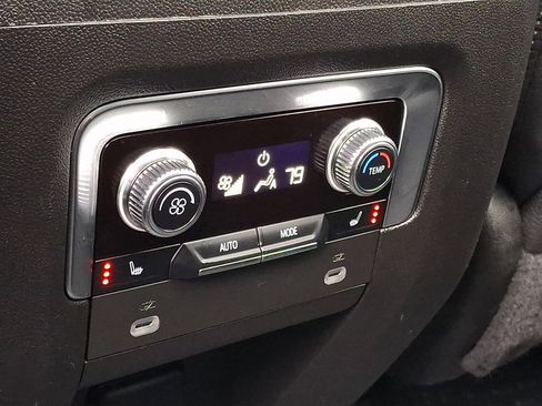 Certified 2024 GMC Yukon XL Denali image 12