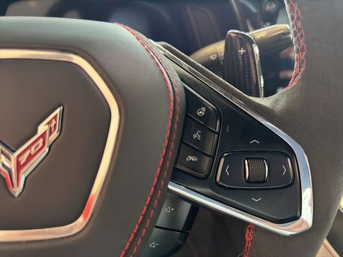 Used 2023 Chevrolet Corvette Z06 image 17
