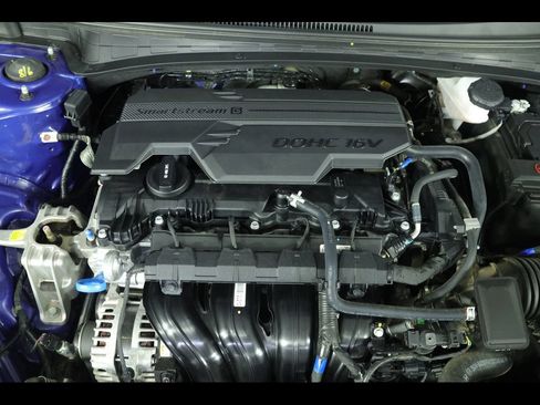 Used 2025 Hyundai Elantra SEL w/ Cargo Package FWD image 20