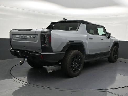 Used 2025 GMC Hummer EV 2X AWD/4WD image 5