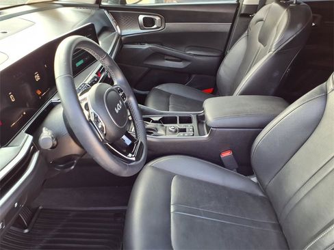 Certified 2025 Kia Sorento S image 16