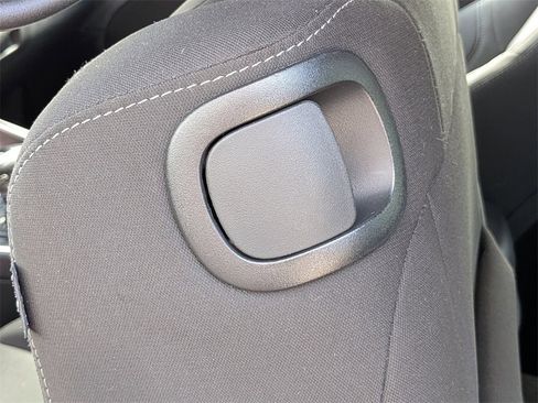 Used 2020 Dodge Challenger SXT image 17