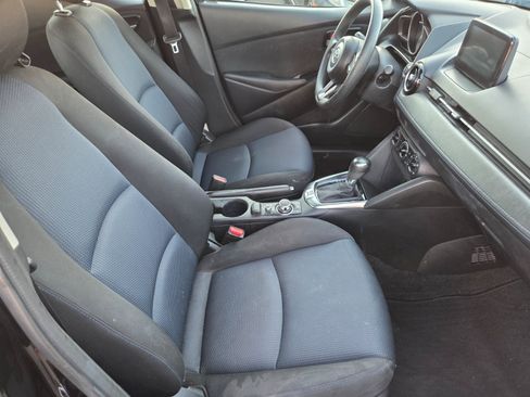 Used 2020 Toyota Yaris LE FWD image 16