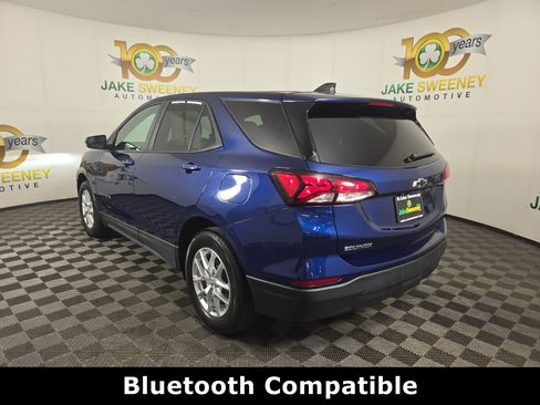 Used 2022 Chevrolet Equinox LS w/ LS Convenience Package image 6