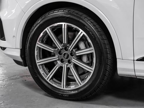 Used 2023 Audi Q7 3.0T Prestige w/ Prestige Package AWD/4WD image 55