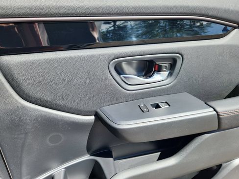 Certified 2026 Honda Pilot TrailSport image 15