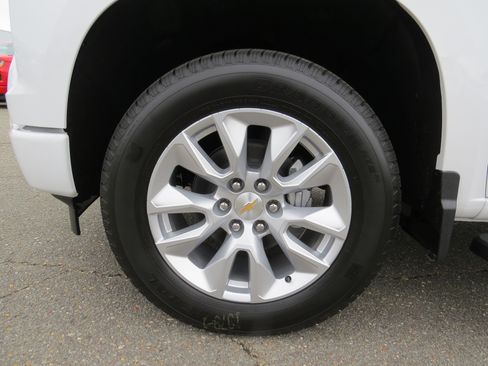 New 2026 Chevrolet Silverado 1500 Custom image 14