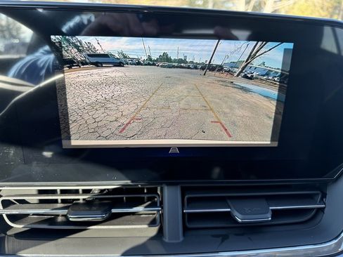 New 2026 Chevrolet Trax ACTIV w/ Sunroof Package image 24