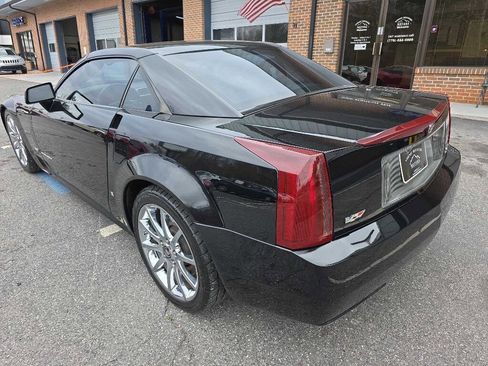 Used 2008 Cadillac XLR V image 5