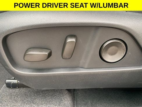 New 2026 GMC Terrain AT4 w/ LPO, Black Badging Package AWD/4WD image 10