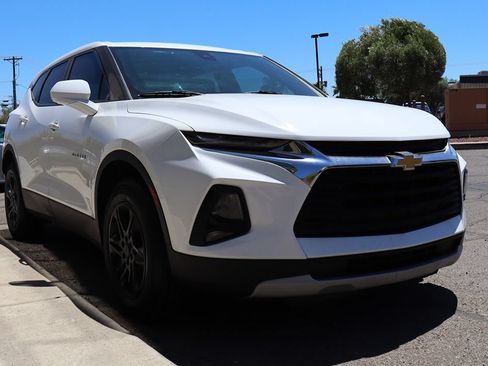 Used 2021 Chevrolet Blazer LT FWD image 18