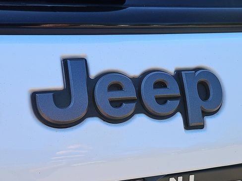 Used 2022 Jeep Compass High Altitude image 32