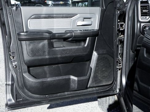 Used 2023 RAM 2500 Big Horn w/ Level 1 Equipment Group image 15