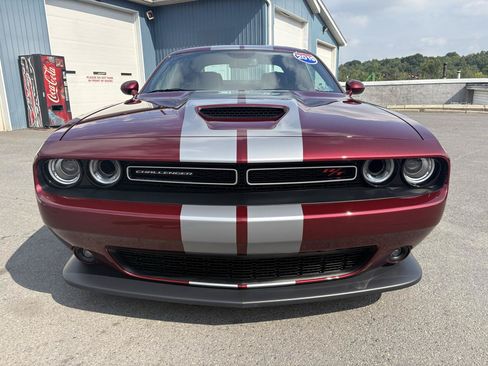 Used 2019 Dodge Challenger R/T w/ Plus Package RWD image 8
